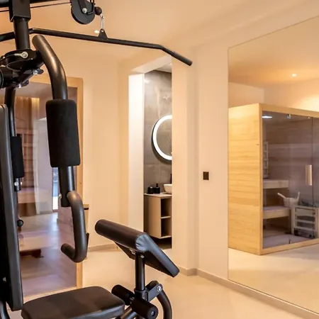 Cristal Blue By Guide Villa *