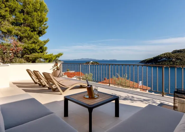 Cristal Blue By Guide Blato (Korcula)