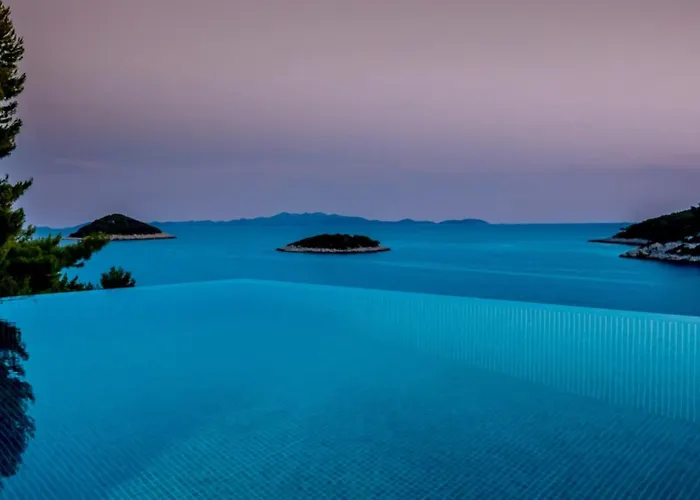 Cristal Blue By Guide Вилла *