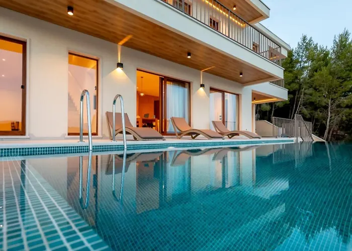 Cristal Blue By Guide Villa Blato (Korcula)