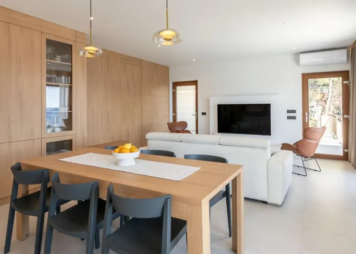 Вилла Cristal Blue By Guide Blato (Korcula)