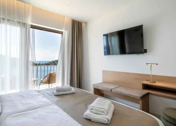 Cristal Blue By Guide *