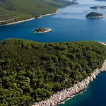 Cristal Blue By Guide * Blato (Korcula)