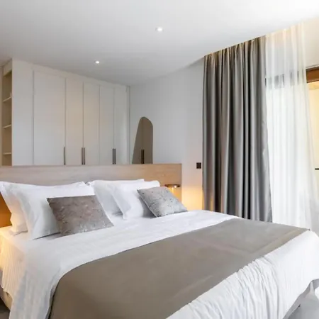 Cristal Blue By Guide *