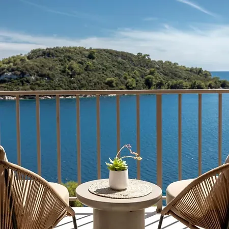 Cristal Blue By Guide 别墅