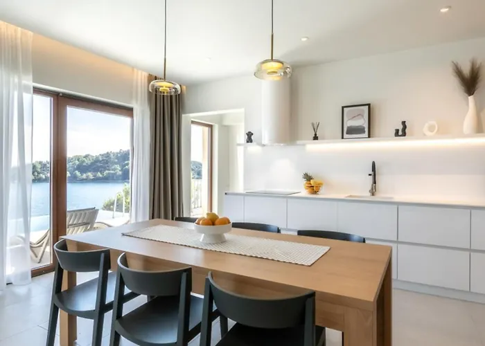 Cristal Blue By Guide *