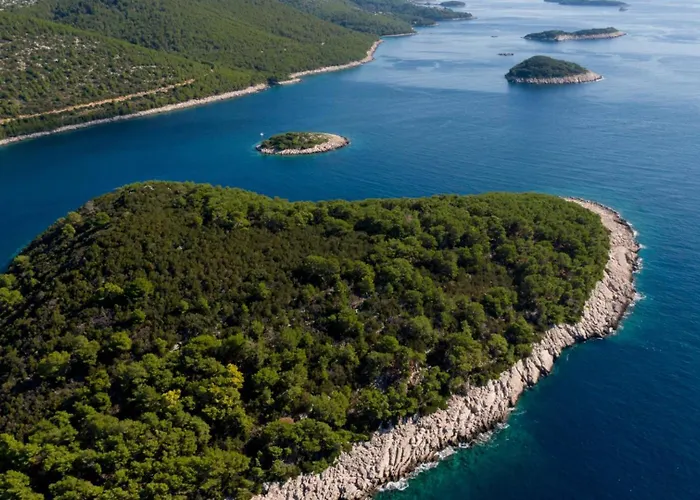 Cristal Blue By Guide * Blato (Korcula)